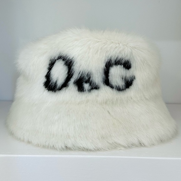 RARE Dolce & Gabbana Logo Black White Fur Bucket Hat - Picture 4 of 10